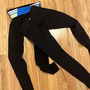 2 lulu lemon leggings